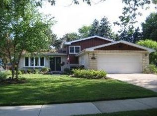 526 Birch St, Itasca, IL 60143