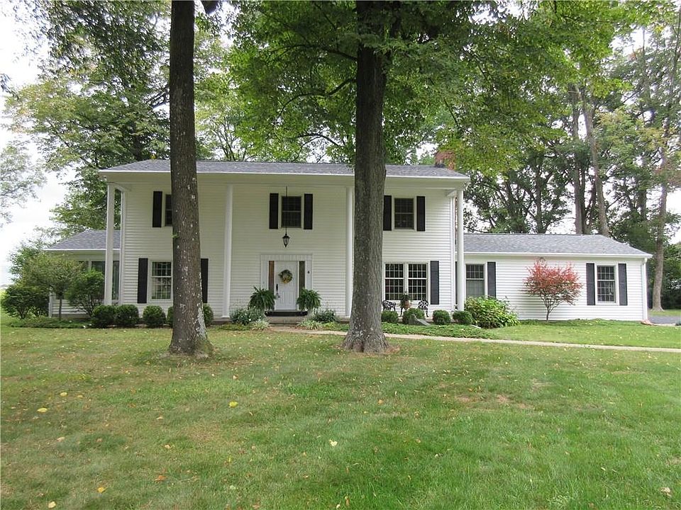1st image of 2431 N Richard Dr