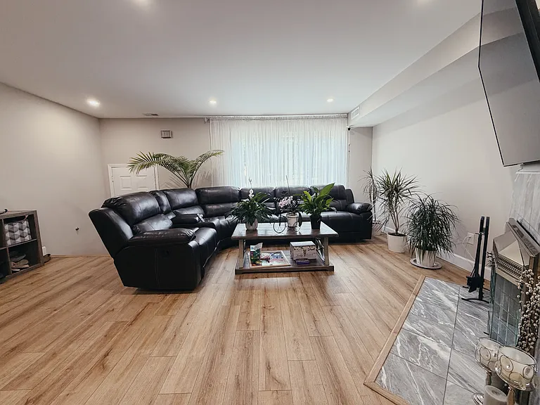 3180 Burnley Pl — Photo 4