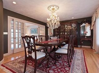 14 Apache Trl, Arlington, MA 02474