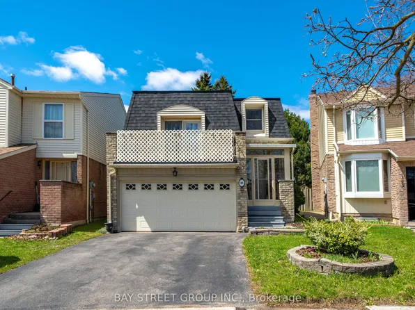 145 Sandyhook Sq, Toronto, ON M1W 3N6