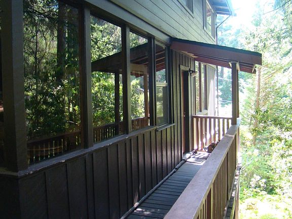 3rd image of 16 Manzanita Ave