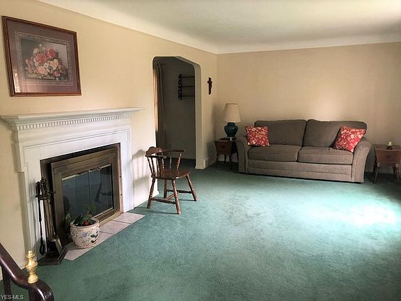 5th image of 9209 Beech Ave