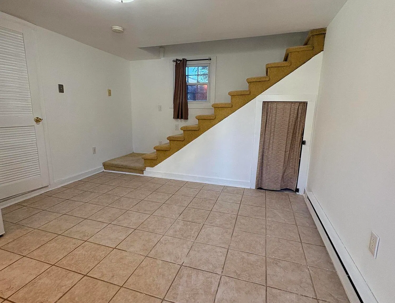 1 bed, 1.0 bath, 650 sqft, $1,600 — Photo 4