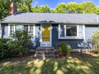 7 W Hill Rd, Plymouth, MA, 02360