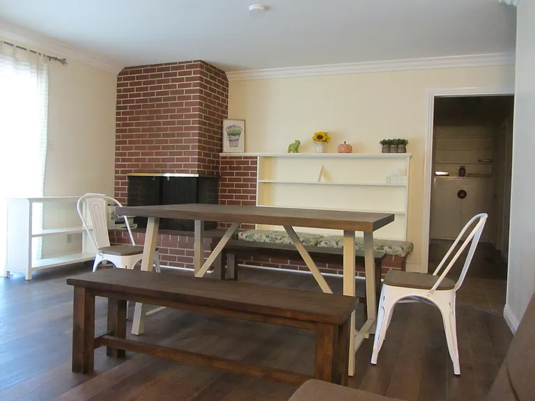 1106 W Churchill St #1 — Photo 2