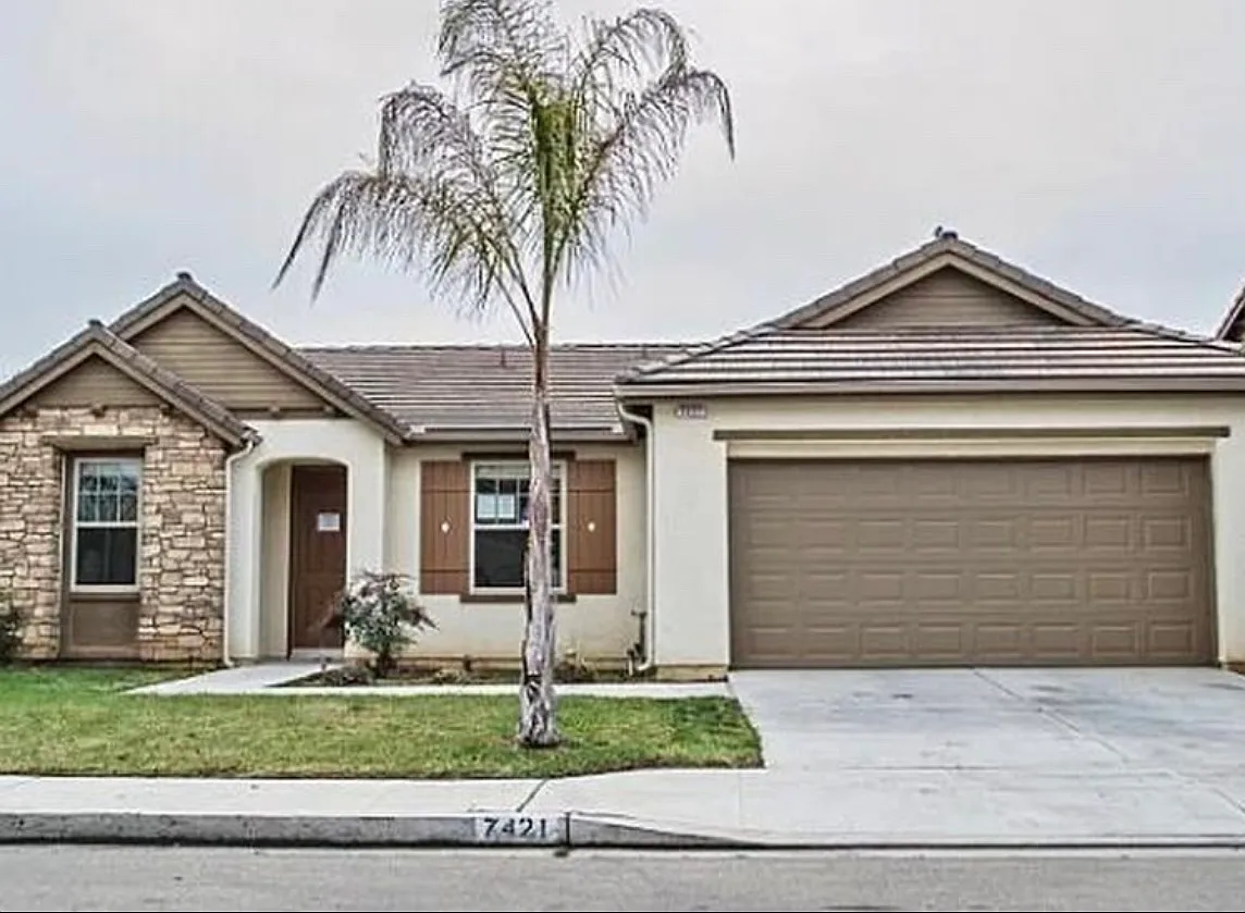 3 bed, 1516 sqft, $2,600 — Photo 1