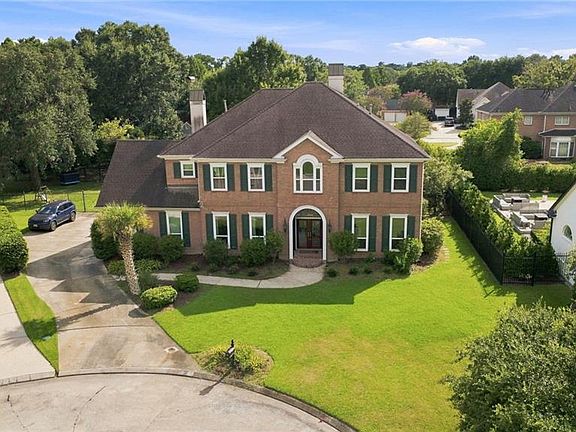 2nd image of 12 Shoal Creek Dr