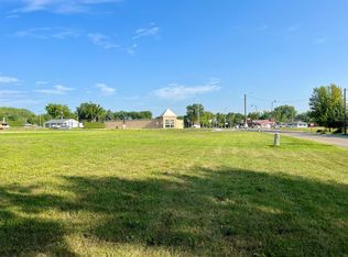 1916 W Main St, Albert Lea, MN 56007