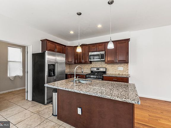 5th image of 2546 W Lanvale St