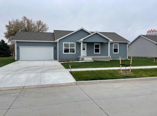 1213 23rd St, Gothenburg, NE 69138