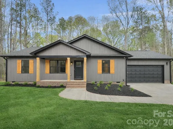 2504 Lazy Oak Dr, Lancaster, SC 29720