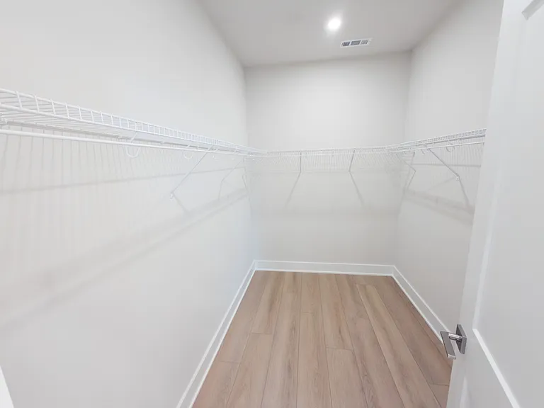 828 Silva Loop — Photo 17