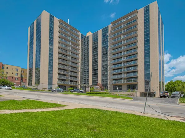4545 Wornall Rd APT 208, Kansas City, MO 64111