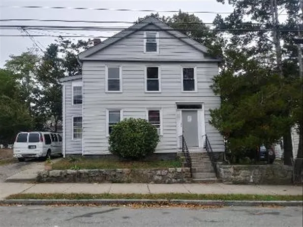 104 Williams St, New London, CT 06320