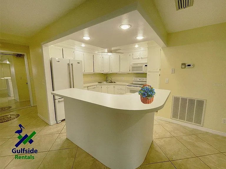 124 Dogwood Cir — Photo 7