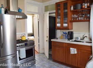 142 Fishburne St APT B, Charleston, SC 29403