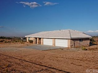 8725 Sleepy Hollow Rd, Phelan, CA 92371