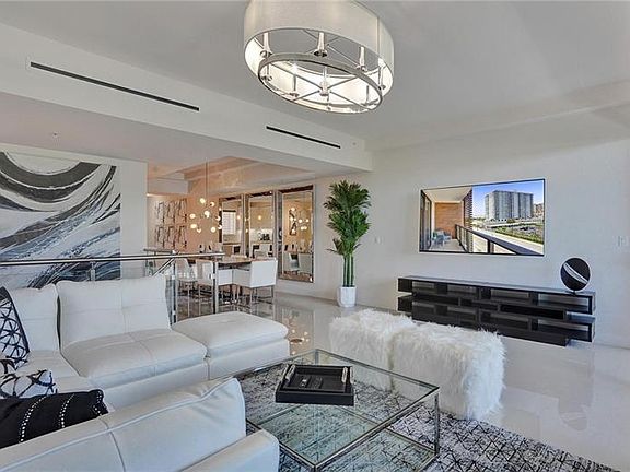 5th image of 3040 N Ocean Blvd Unit 205