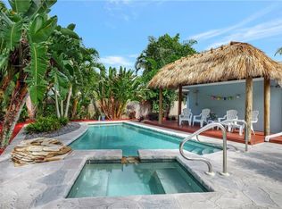 616 96th Ave N, Naples, FL 34108