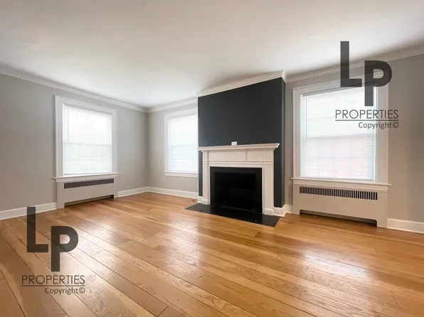 104 Cochran Rd #4, Lexington, KY 40502