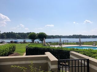 1328 Torrence Cir, Davidson, NC 28036