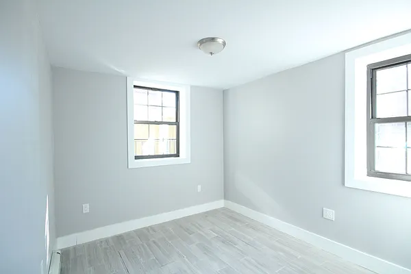 Rented by Rental Solutions Inc | media 2