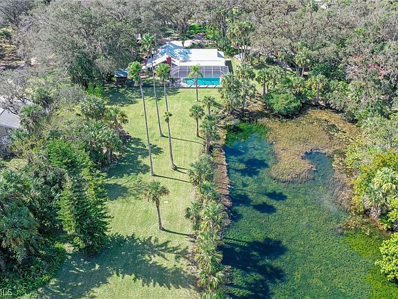 5th image of 4601 Orange River Loop Rd