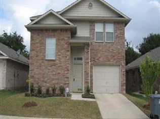 129 Cliff Heights Cir, Dallas, TX 75241
