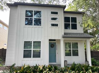 6589 SW 74th Dr, Gainesville, FL 32608