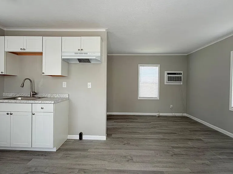 8 Cook St #8 — Photo 4