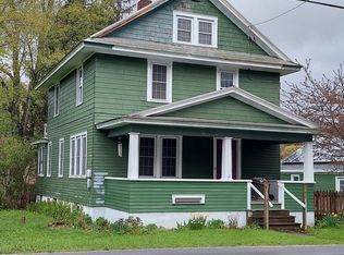 398 S Main St, Wallingford, VT 05773