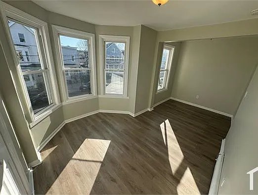 29 Taylor St #2 — Photo 6
