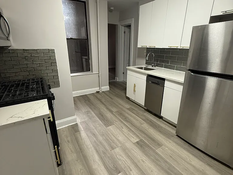 5004 Palisades Ave #24 — Photo 1