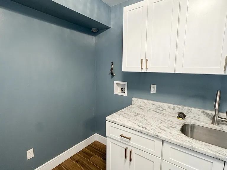 32 Holland St #1 — Photo 3