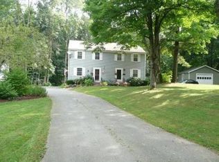 40 Collins St, Danvers, MA 01923