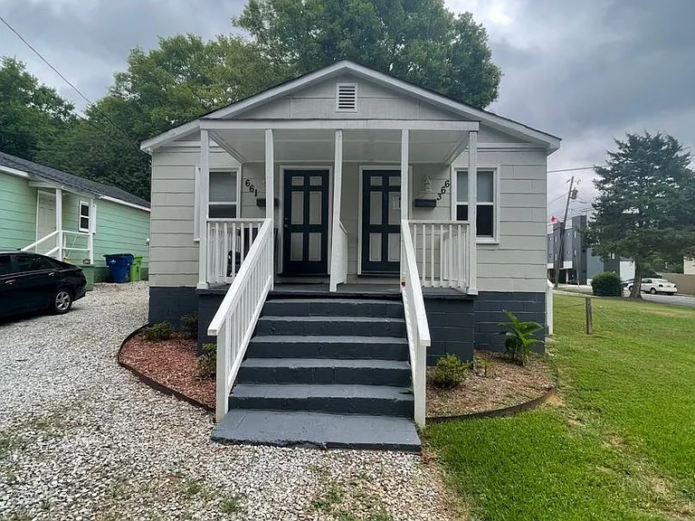 663 Coleman St — Photo 2