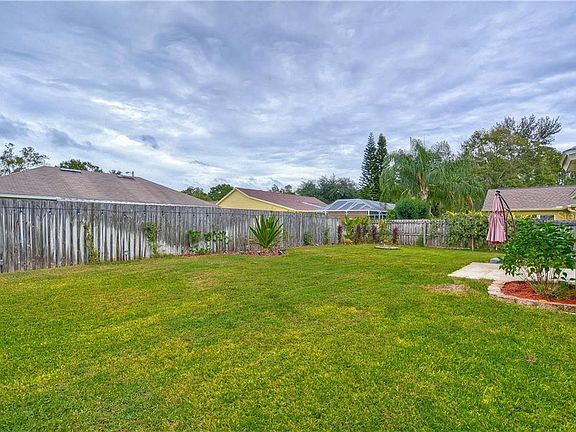 5th image of 5805 Black Walnut Ct