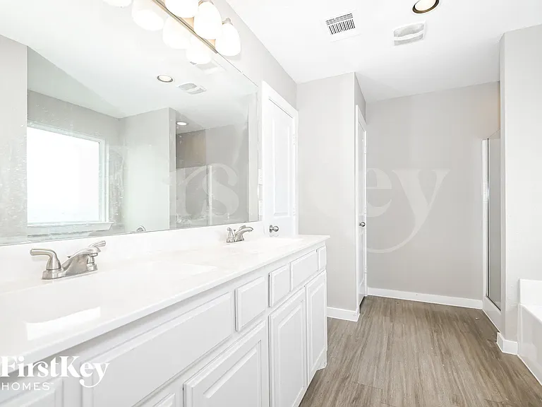9935 Rio Doso Dr — Photo 9