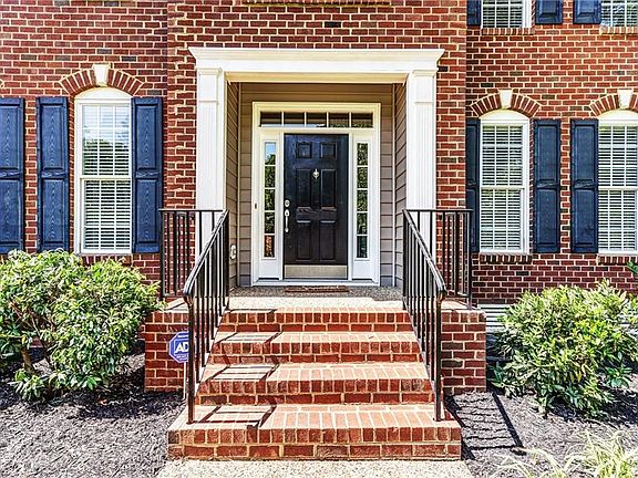 5th image of 3841 Nightmuse Way