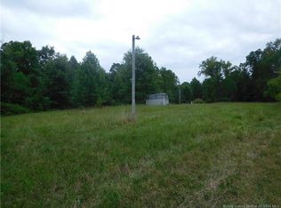 7314 E Hurst Rd, Pekin, IN 47165