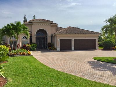 2927 E Fontana Ct, Royal Palm Beach, FL, 33411