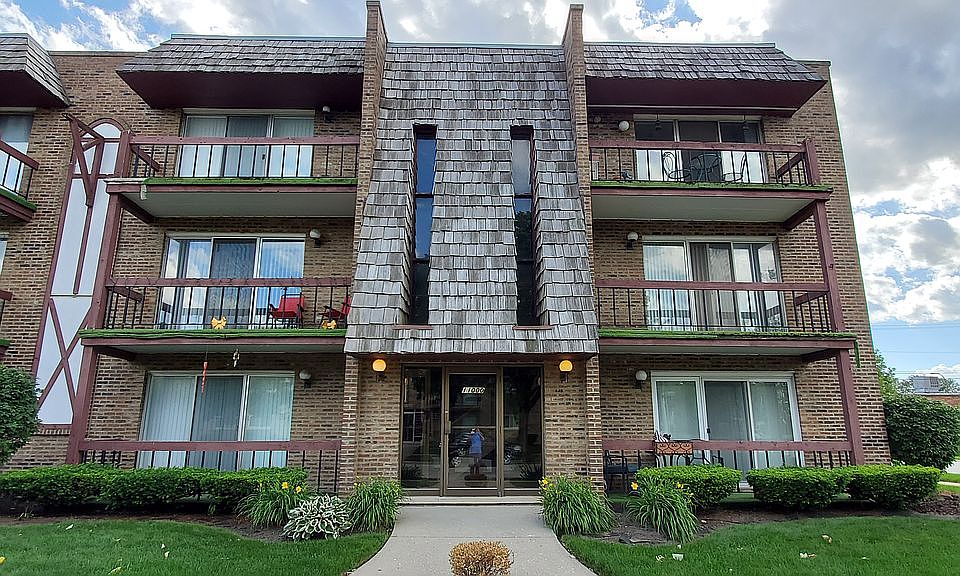 1st image of 11000 S Keating Ave