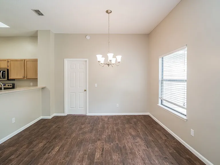 11001 Beckley Pl — Photo 5