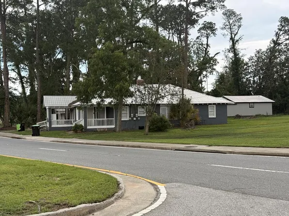 606-608 Ward St E #2, Douglas, GA 31533