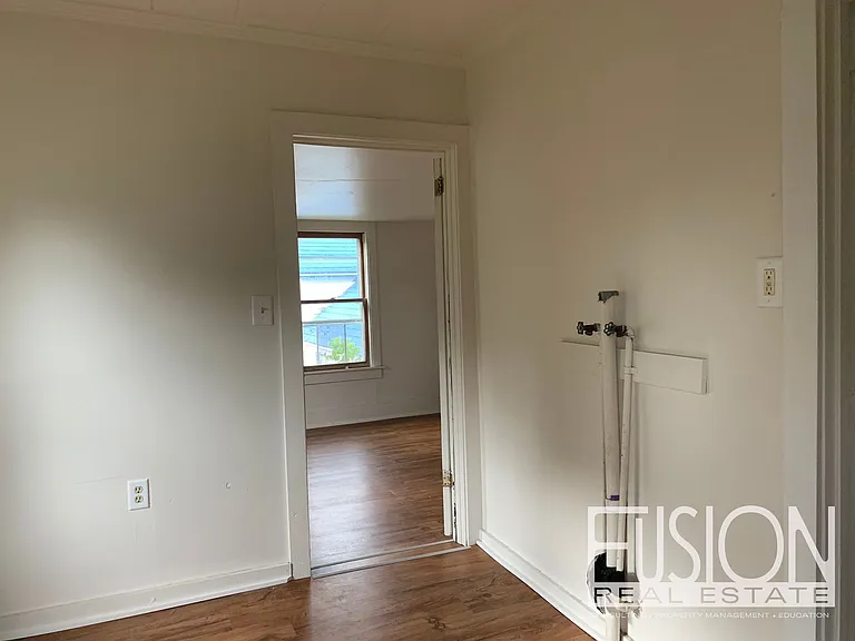 14 West St — Photo 20
