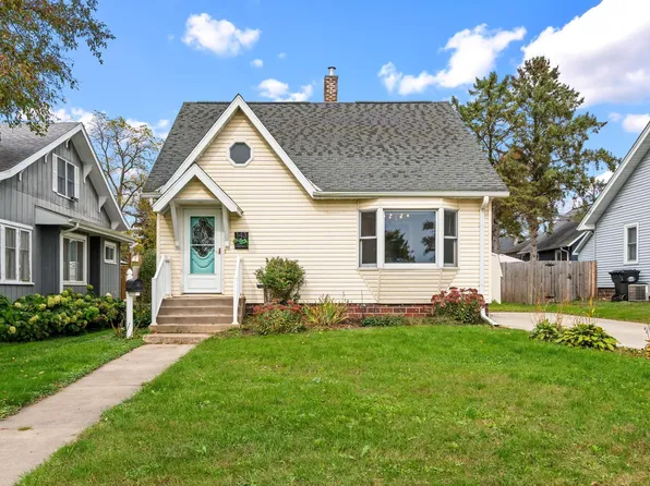 143 Maple St E, Amery, WI 54001