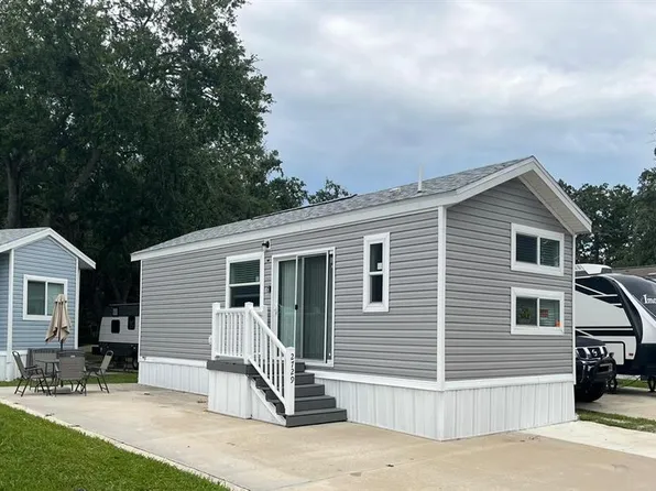2729 CAMPER AVENUE, KISSIMMEE, FL 34744