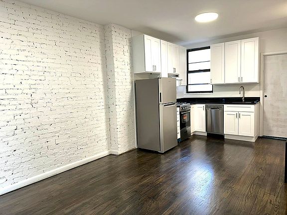 2nd image of 108 E 97th St APT 5R