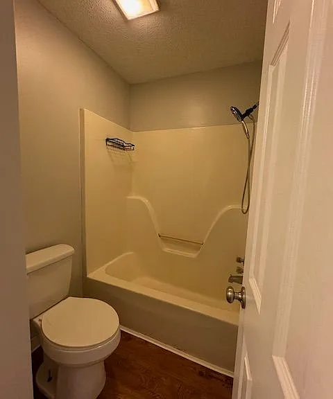 113 Willow Creek Rd — Photo 9